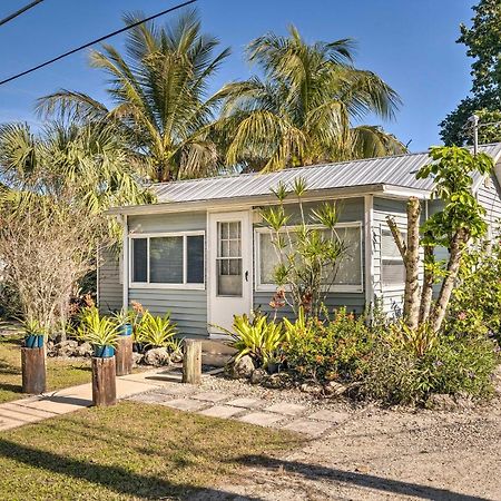 Tropical Port Charlotte Cottage - Walk To Bay! Εξωτερικό φωτογραφία